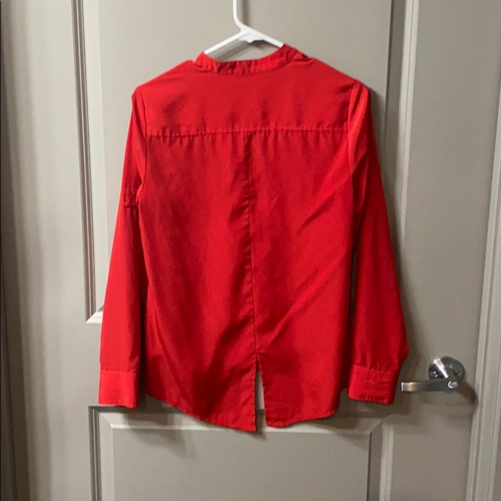 Express red blouse - Picture 5 of 6